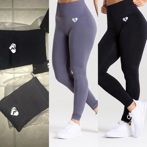 SOLD Women’s Best Leggings Black and Grey
